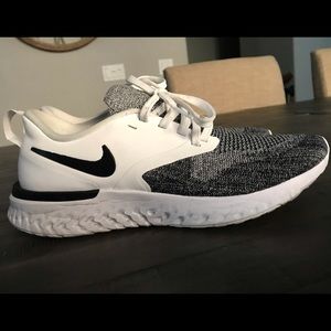 Womens Nike Odyssey React FlyKnit Size 7.5